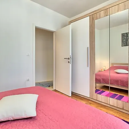 Summertime House With * Umag